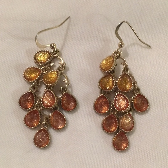 Dangle Earrings (W) - Picture 4 of 4
